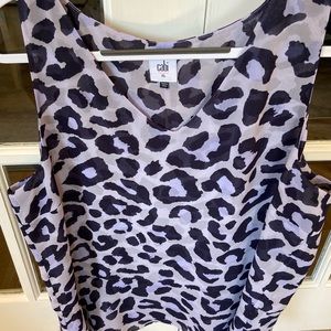 Cabi EUC like new lavender leopard top